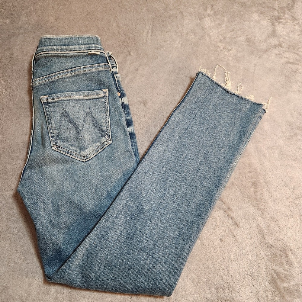 New MOTHER Dazzler Mid Rise Ankle Fray Jeans Riding The Cliffside 25 Light Wash